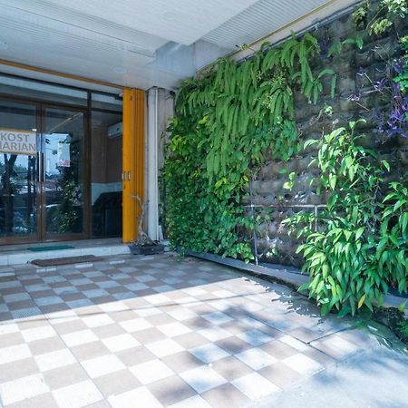 Reddoorz Plus Syariah Near Pasar Turi Surabaia Exterior foto